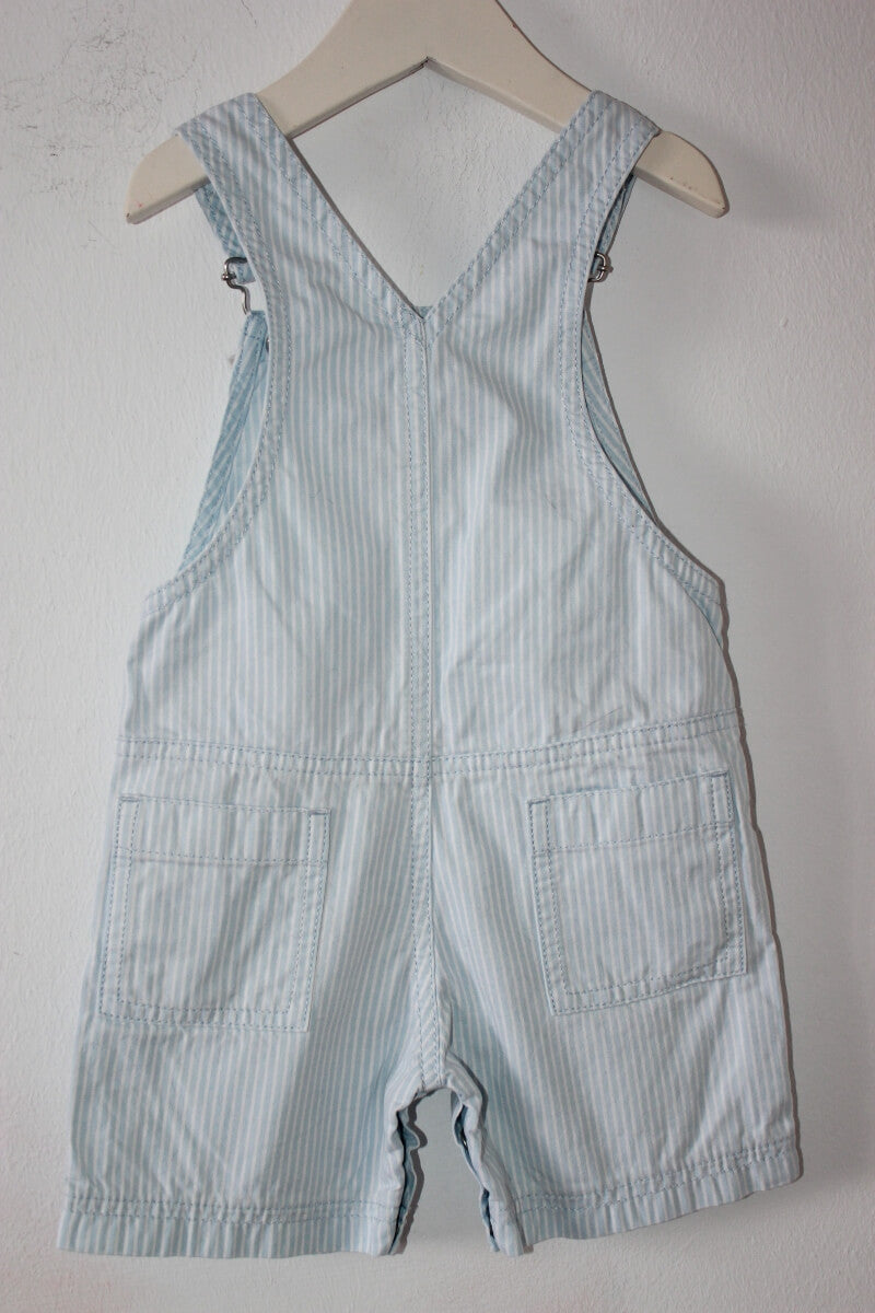 tweedehands-lichtblauw-wit-gestreepte-korte-salopette-maat-74-petit-bateau-baby-jongen