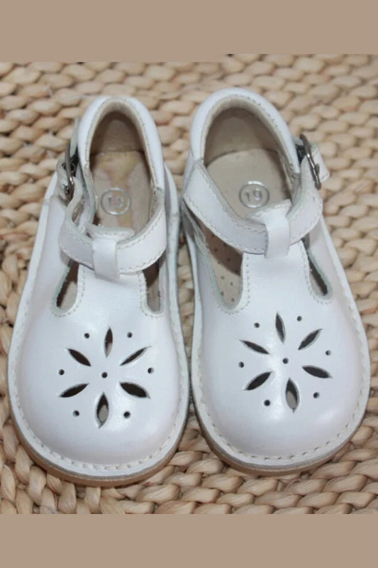 tweedehands-witte-leren-schoenen-dpam-unisex-baby-maat-19