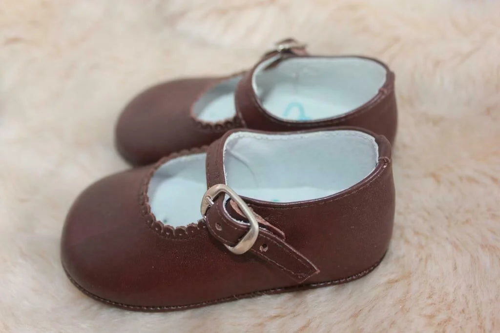 bruine-schoenen-mary-janes-maat-17-baby-meisje-villena