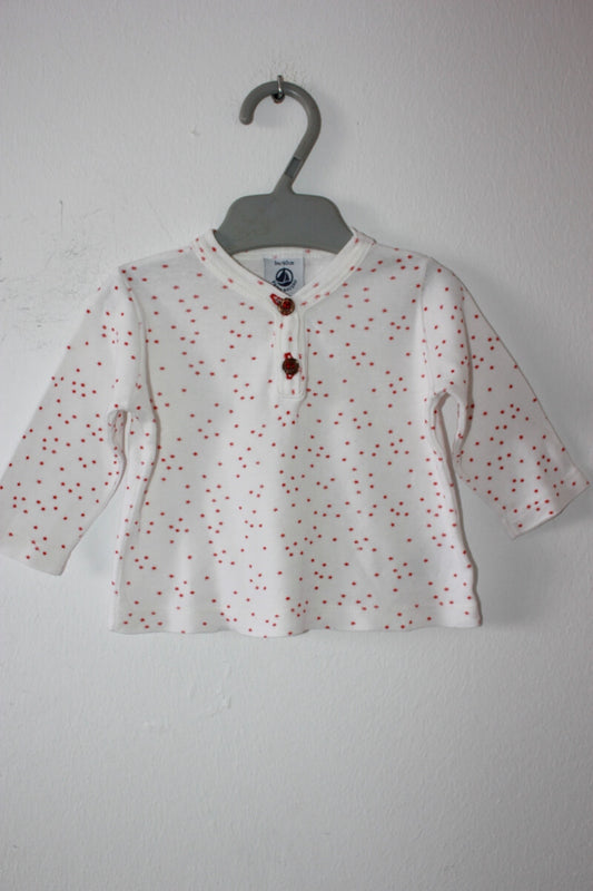 tweedehands-witte-longsleeve-rode-sterren-maat-62-petit-bateau