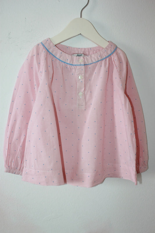 tweedehands koraalroze met wit en lichtblauwe katoenen blouse met langem mouwen van jacadi in maat 86 voor een baby meisje