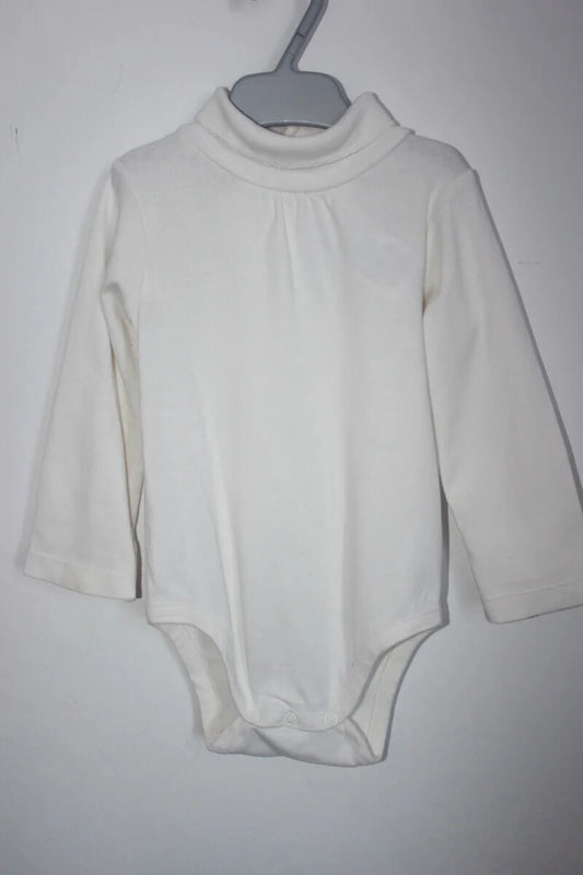 tweedehands ecru katoenen jacadi romper met col en lange mouwen in maat 80 voor een baby meisje
