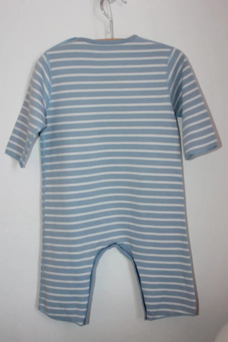 tweedehands-unisex-blauw-wit-gestreept-boxpakje-petit-bateau-maat-74