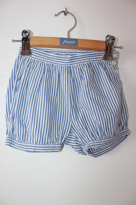 tweedehands blauw met wit gestreepte katoenen korte broek van jacadi in maat 74 voor een baby meisje