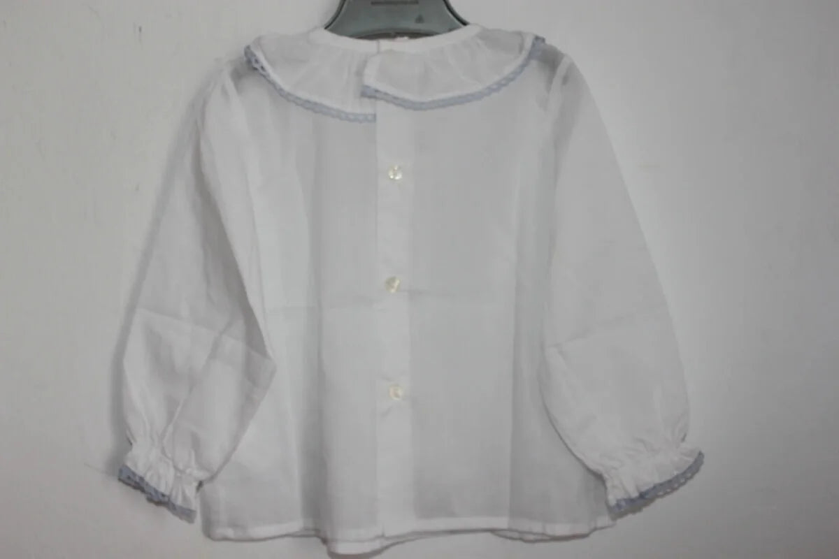 witte-blouse-volantkraagje-lange-mouwen-maat-68-baby-class