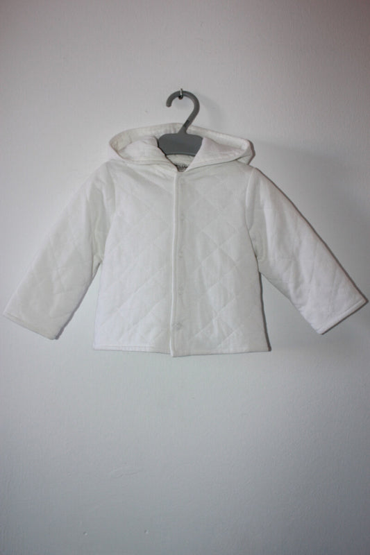 tweedehands-witte-jas-capuchon-maat-68-baby-zomercollectie-cyrillus